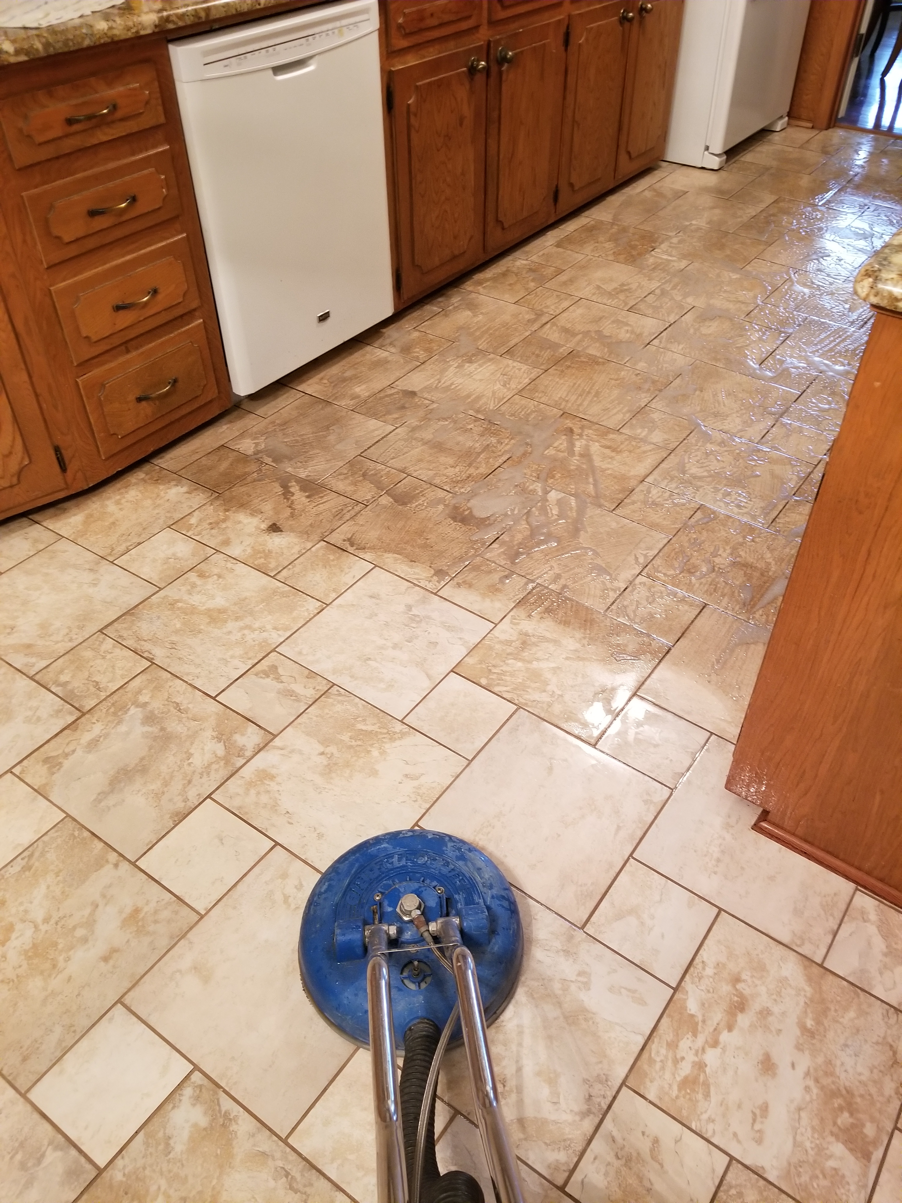A tiled kitchen floor we cleaned on 3/12/17
